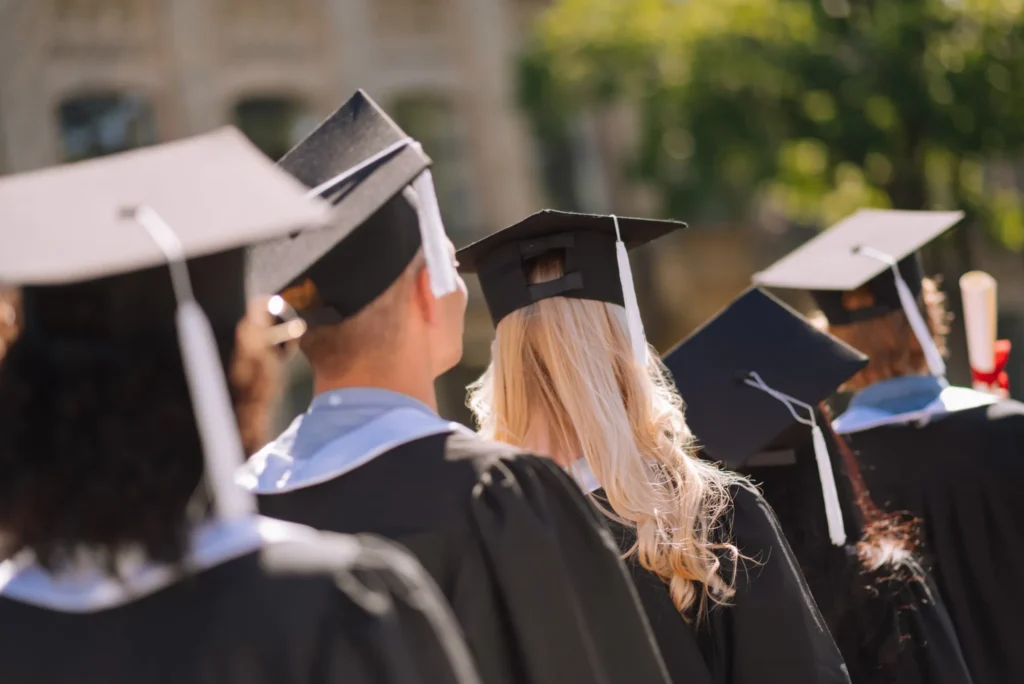 Cómo una maestría puede acelerar tu crecimiento profesional